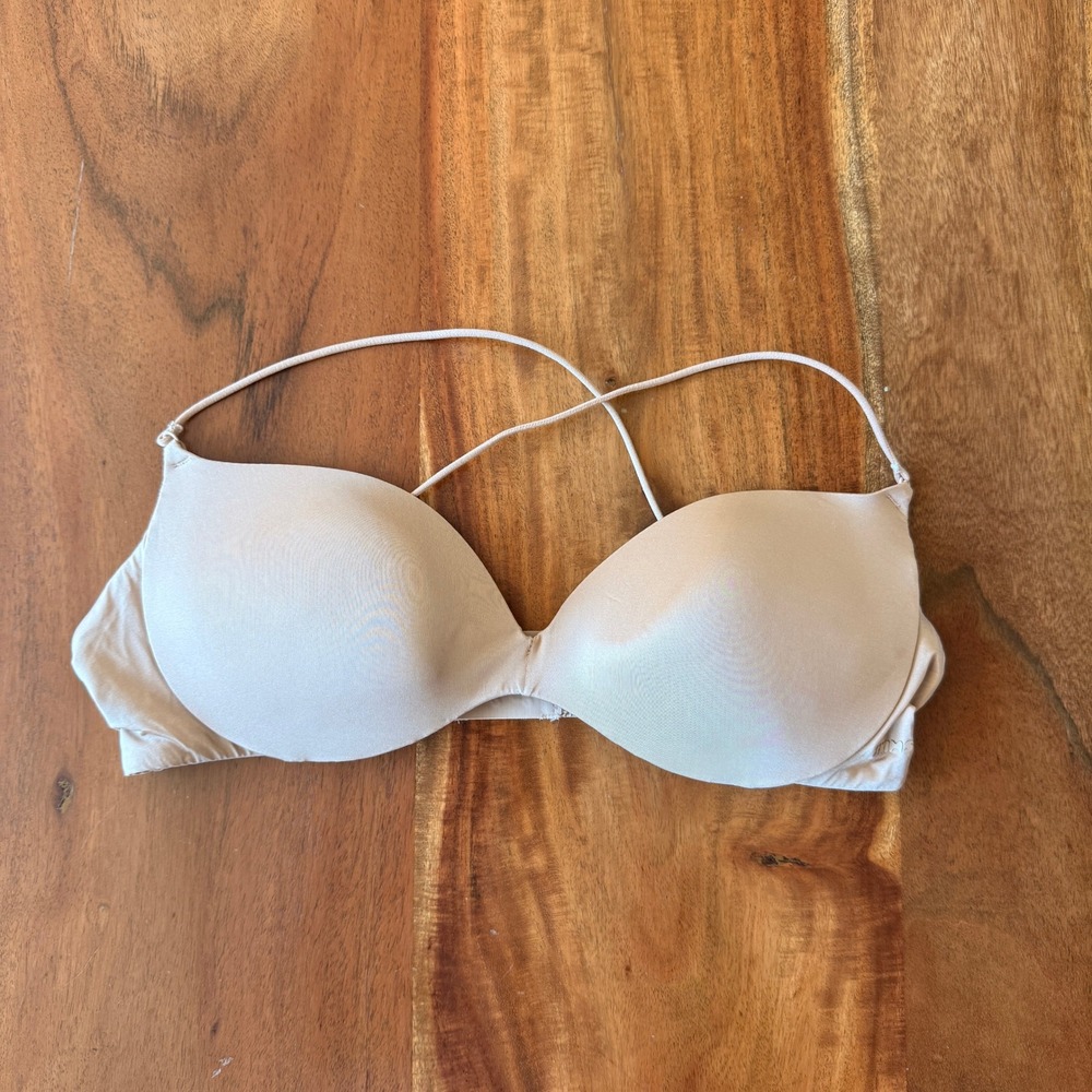 Skims Women's Nude Bra Size 36A